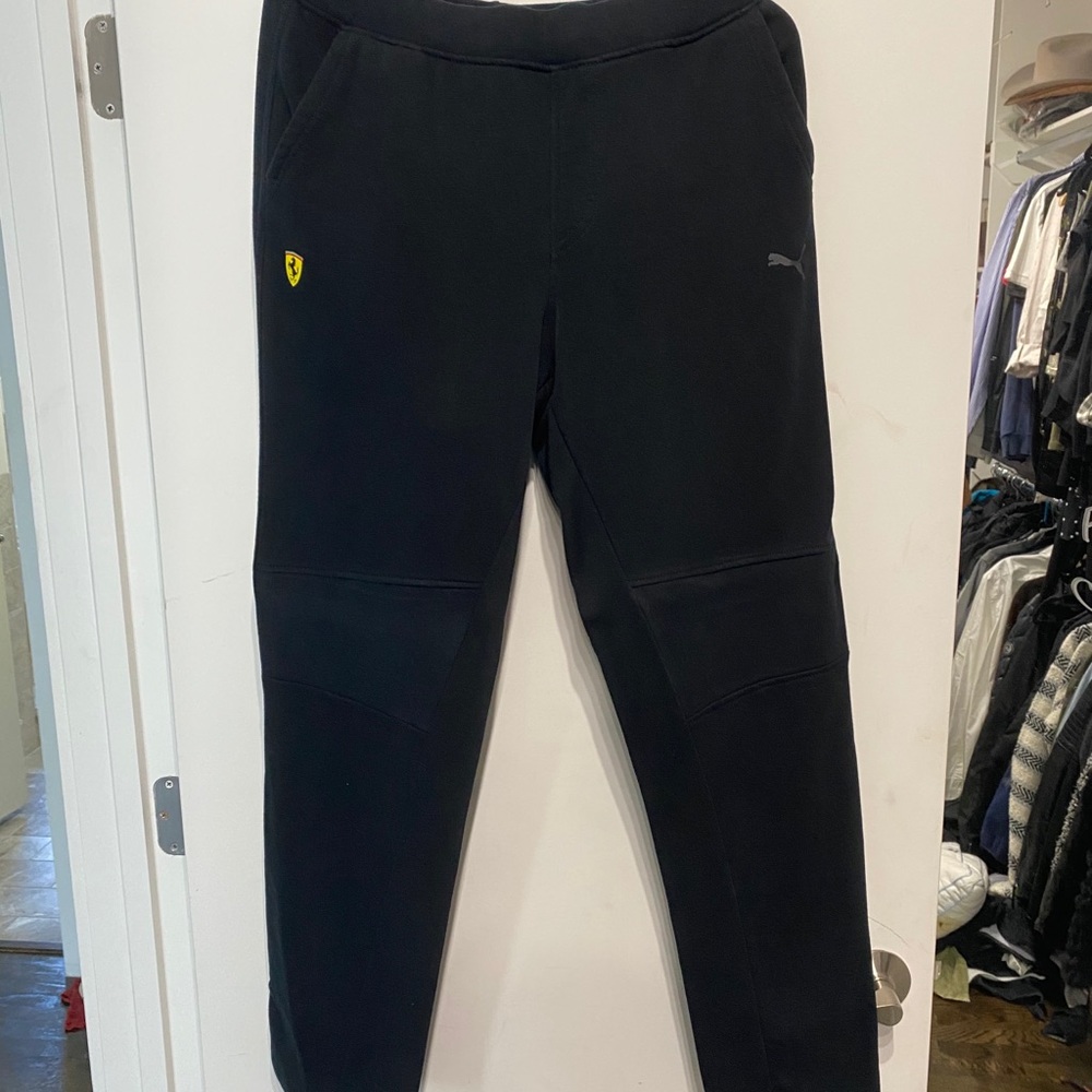 Ferrari x Puma Joggers